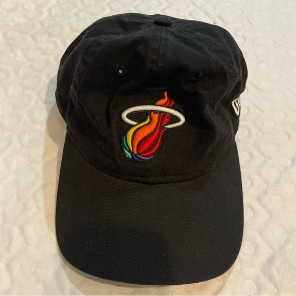 Miami Heat New Era Cotton Snap Back Dad Hat Cap NBA STAINED - Picture 1 of 7